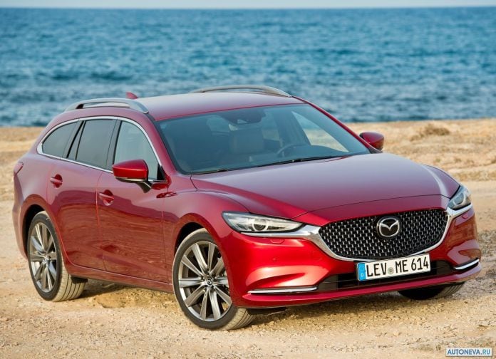 2018 Mazda 6 Wagon - фотография 6 из 164