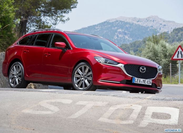 2018 Mazda 6 Wagon - фотография 8 из 164