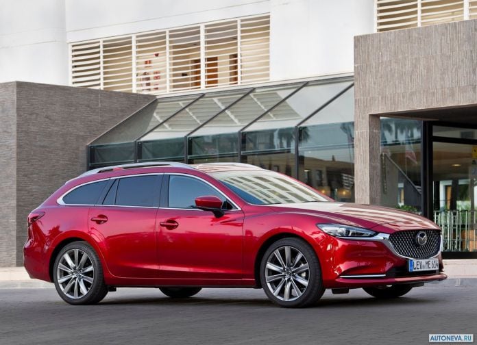 2018 Mazda 6 Wagon - фотография 15 из 164