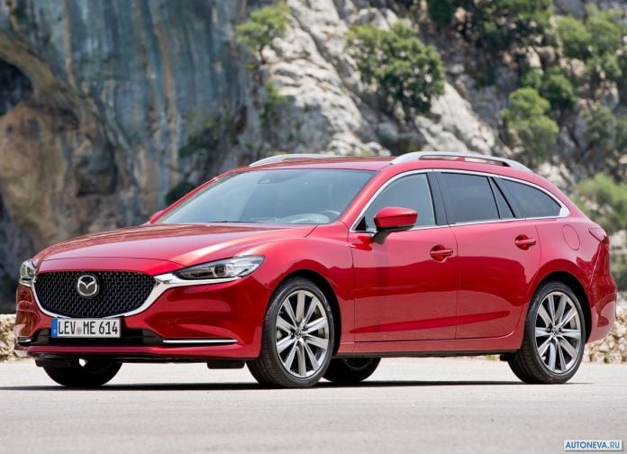 2018 Mazda 6 Wagon - фотография 22 из 164