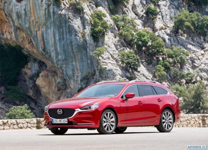 2018 Mazda 6 Wagon - фотография 24 из 164