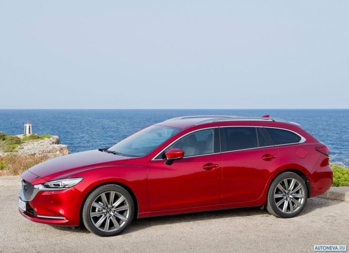 2018 Mazda 6 Wagon - фотография 32 из 164
