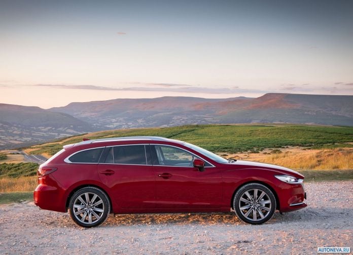 2018 Mazda 6 Wagon - фотография 73 из 164