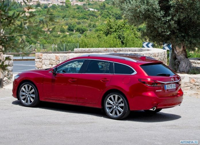 2018 Mazda 6 Wagon - фотография 82 из 164
