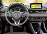 mazda_2018_6_wagon_121.jpg