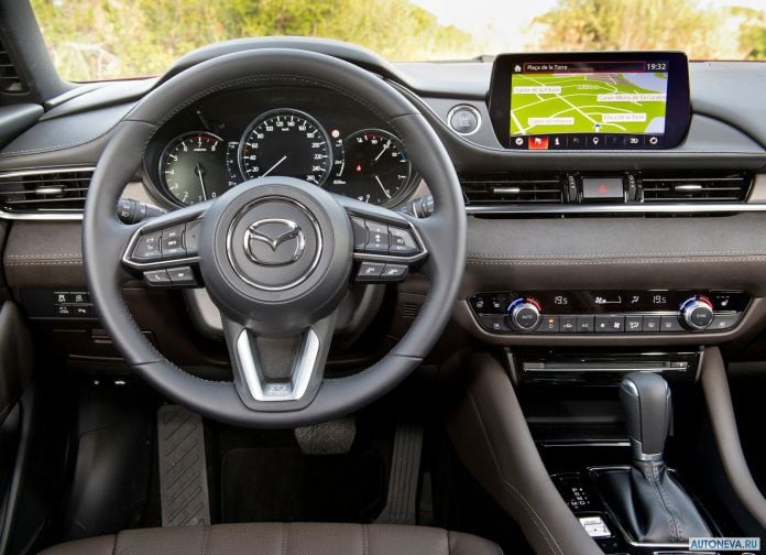 2018 Mazda 6 Wagon - фотография 121 из 164
