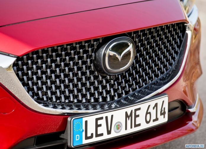 2018 Mazda 6 Wagon - фотография 152 из 164