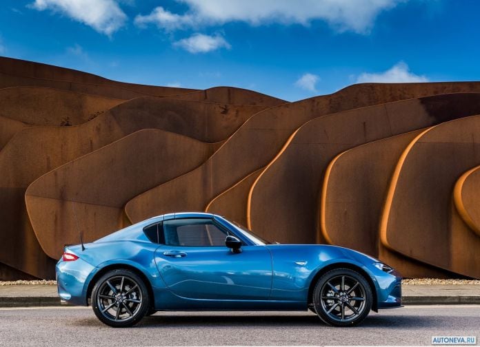 2018 Mazda MX-5 RF Sport Black Uk version - фотография 17 из 38