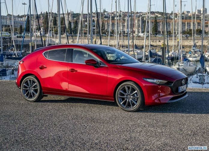 2019 Mazda 3 - фотография 6 из 193
