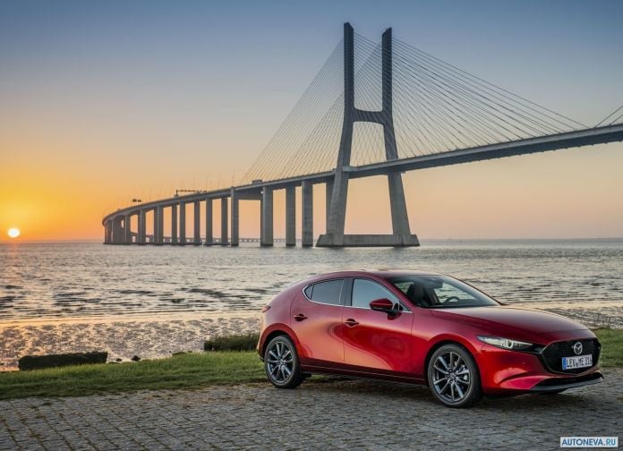 2019 Mazda 3 - фотография 7 из 193