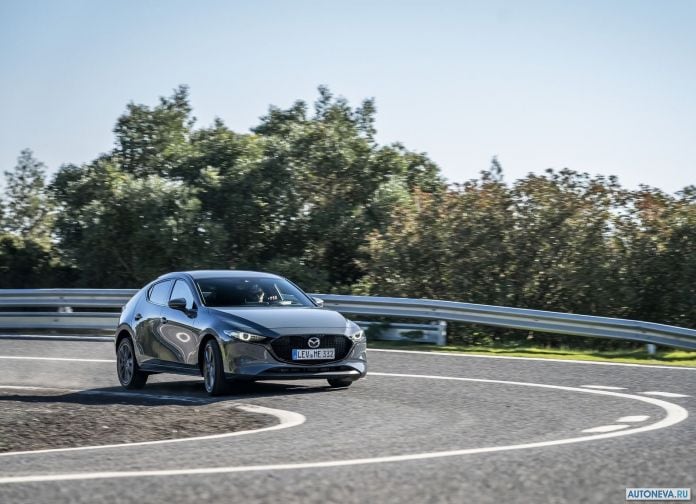 2019 Mazda 3 - фотография 26 из 193