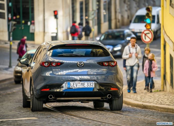 2019 Mazda 3 - фотография 91 из 193