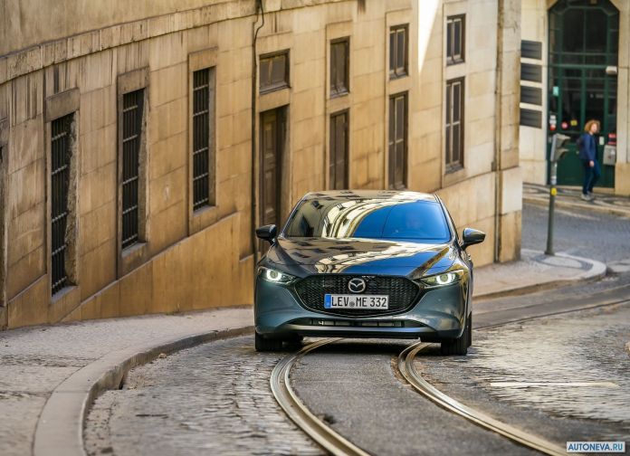 2019 Mazda 3 - фотография 106 из 193