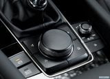 mazda_2019_3_136.jpg