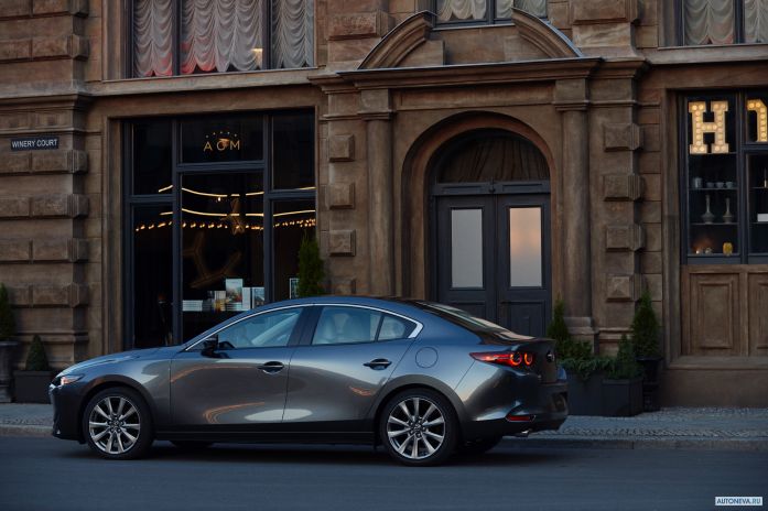 2019 Mazda 3 Sedan NA - фотография 9 из 40 2019 Mazda 3 Sedan NA - фотография 9 из 40