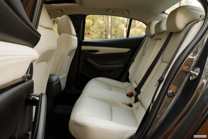2019 Mazda 3 Sedan NA - фотография 23 из 40 2019 Mazda 3 Sedan NA - фотография 23 из 40