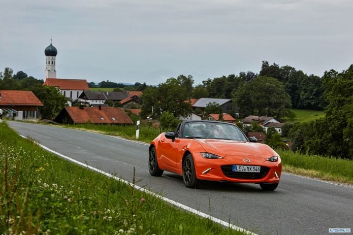 2019 Mazda MX-5 30th Anniversary - фотография 5 из 40