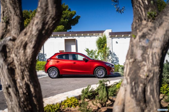 2020 Mazda 2 - фотография 18 из 40 2020 Mazda 2 - фотография 18 из 40