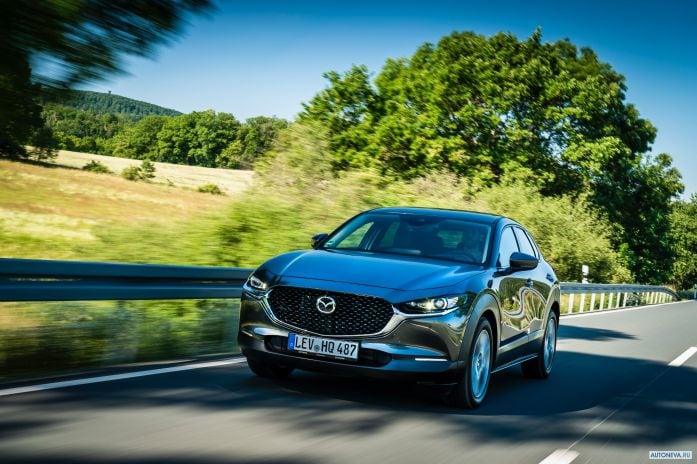 2020 Mazda CX-30 - фотография 3 из 40