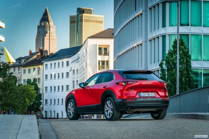 2020 Mazda CX-30 - фотография 21 из 40