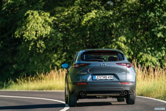 2020 Mazda CX-30 - фотография 25 из 40