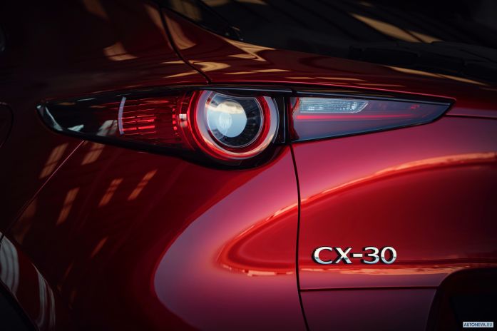 2020 Mazda CX-30 - фотография 37 из 40