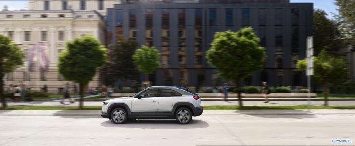 2020 Mazda MX-30 - фотография 7 из 24 2020 Mazda MX-30 - фотография 7 из 24