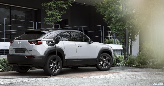 2020 Mazda MX-30 - фотография 12 из 24 2020 Mazda MX-30 - фотография 12 из 24