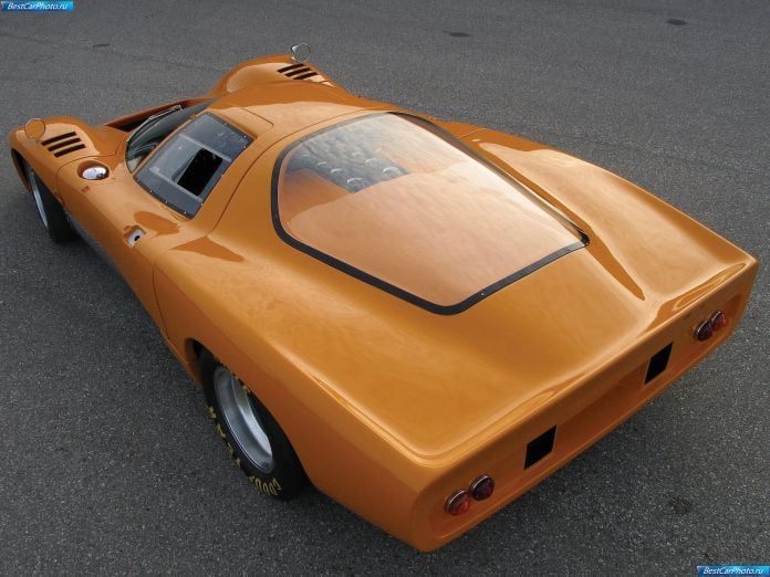 1969 McLaren M6GT - фотография 4 из 6