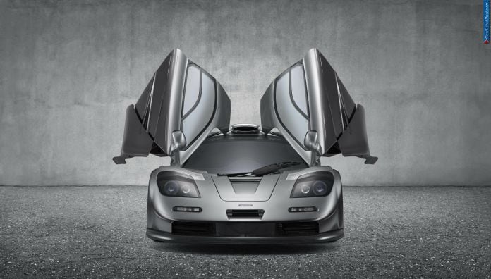 1997 McLaren F1 GT - фотография 3 из 7 1997 McLaren F1 GT - фотография 3 из 7