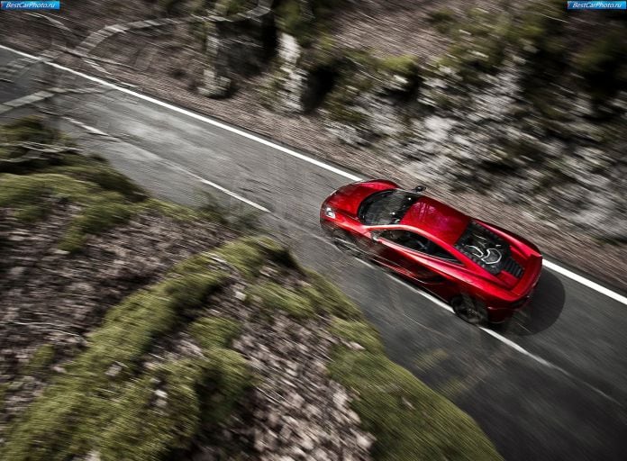 2011 McLaren MP4-12C - фотография 59 из 135