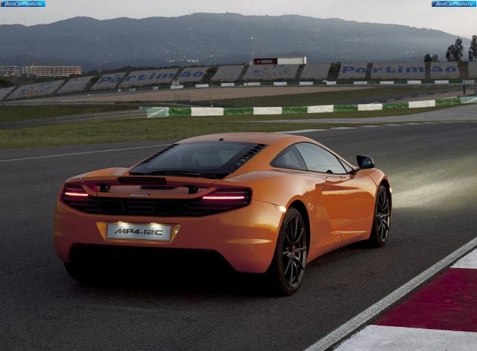 2011 McLaren MP4-12C - фотография 67 из 135 2011 McLaren MP4-12C - фотография 67 из 135