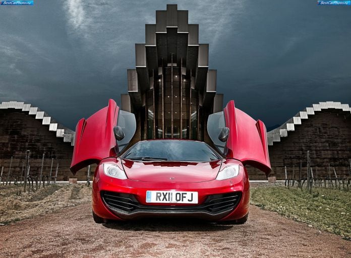 2011 McLaren MP4-12C - фотография 70 из 135 2011 McLaren MP4-12C - фотография 70 из 135