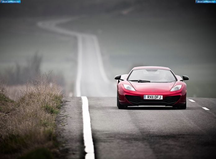 2011 McLaren MP4-12C - фотография 73 из 135 2011 McLaren MP4-12C - фотография 73 из 135