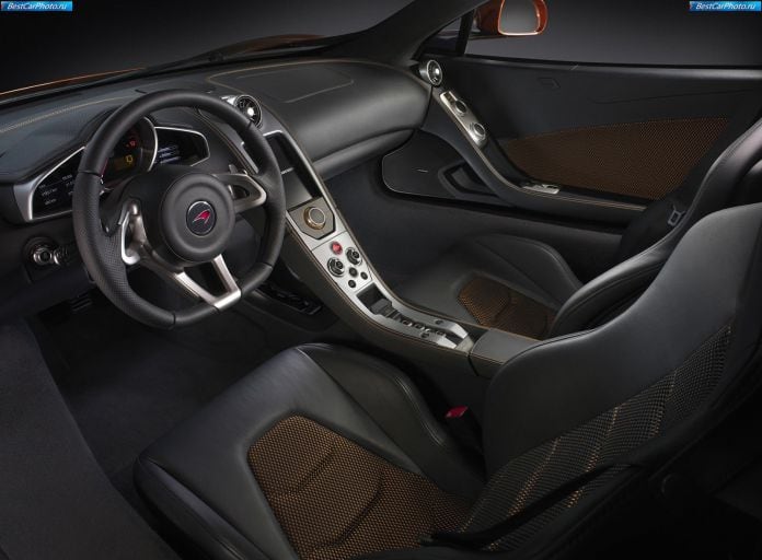 2011 McLaren MP4-12C - фотография 100 из 135