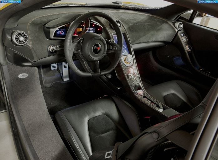 2011 McLaren MP4-12C - фотография 101 из 135
