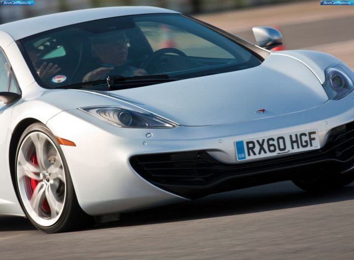 2011 McLaren MP4-12C - фотография 112 из 135