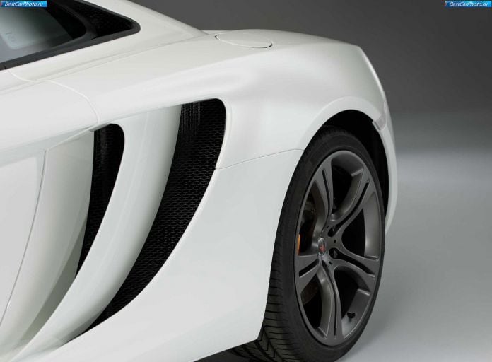 2011 McLaren MP4-12C - фотография 113 из 135 2011 McLaren MP4-12C - фотография 113 из 135