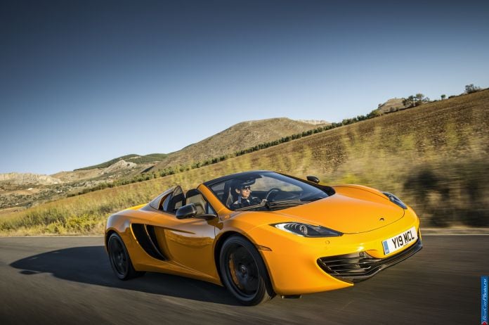 2012 McLaren MP4-12C Spyder - фотография 26 из 148 2012 McLaren MP4-12C Spyder - фотография 26 из 148