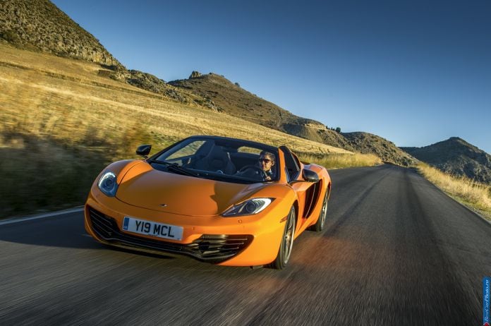 2012 McLaren MP4-12C Spyder - фотография 29 из 148 2012 McLaren MP4-12C Spyder - фотография 29 из 148
