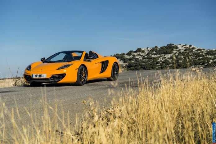 2012 McLaren MP4-12C Spyder - фотография 31 из 148 2012 McLaren MP4-12C Spyder - фотография 31 из 148