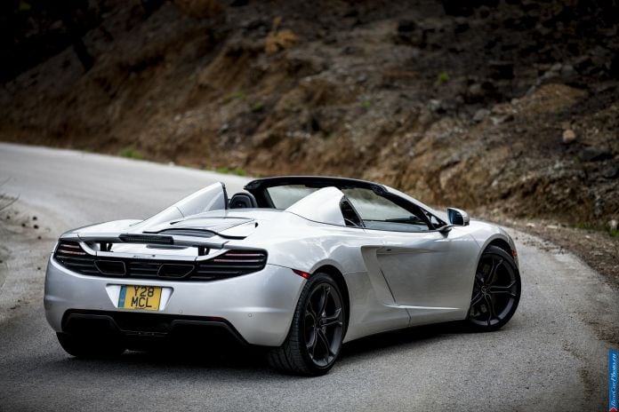 2012 McLaren MP4-12C Spyder - фотография 50 из 148 2012 McLaren MP4-12C Spyder - фотография 50 из 148