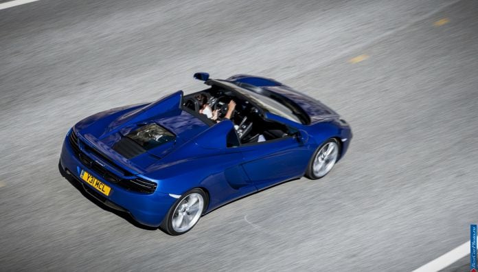 2012 McLaren MP4-12C Spyder - фотография 58 из 148 2012 McLaren MP4-12C Spyder - фотография 58 из 148