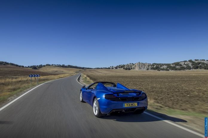 2012 McLaren MP4-12C Spyder - фотография 61 из 148 2012 McLaren MP4-12C Spyder - фотография 61 из 148