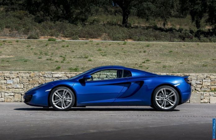 2012 McLaren MP4-12C Spyder - фотография 67 из 148