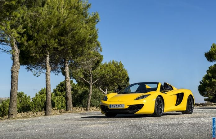 2012 McLaren MP4-12C Spyder - фотография 77 из 148 2012 McLaren MP4-12C Spyder - фотография 77 из 148