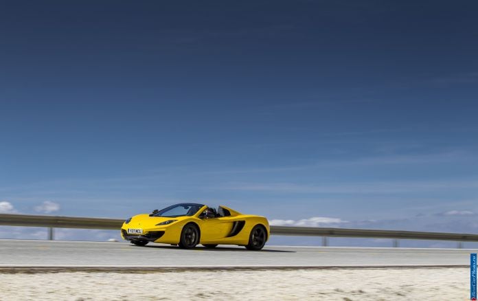 2012 McLaren MP4-12C Spyder - фотография 80 из 148 2012 McLaren MP4-12C Spyder - фотография 80 из 148
