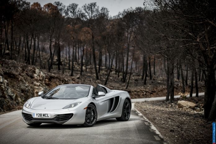 2012 McLaren MP4-12C Spyder - фотография 89 из 148 2012 McLaren MP4-12C Spyder - фотография 89 из 148