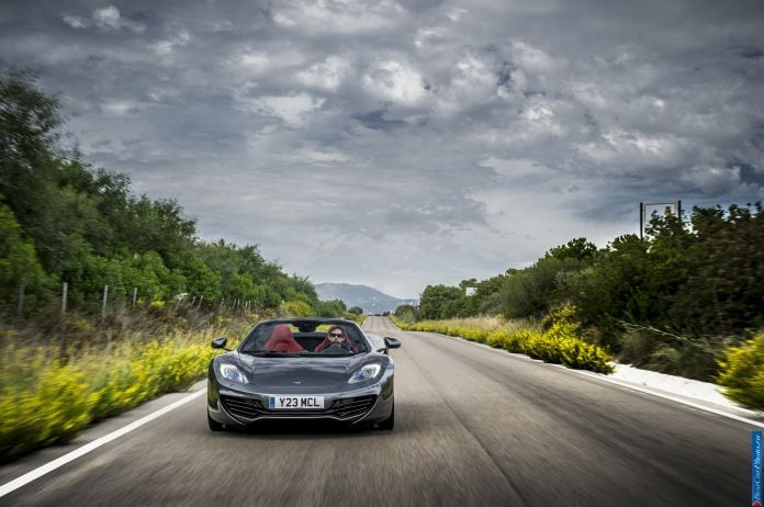 2012 McLaren MP4-12C Spyder - фотография 98 из 148