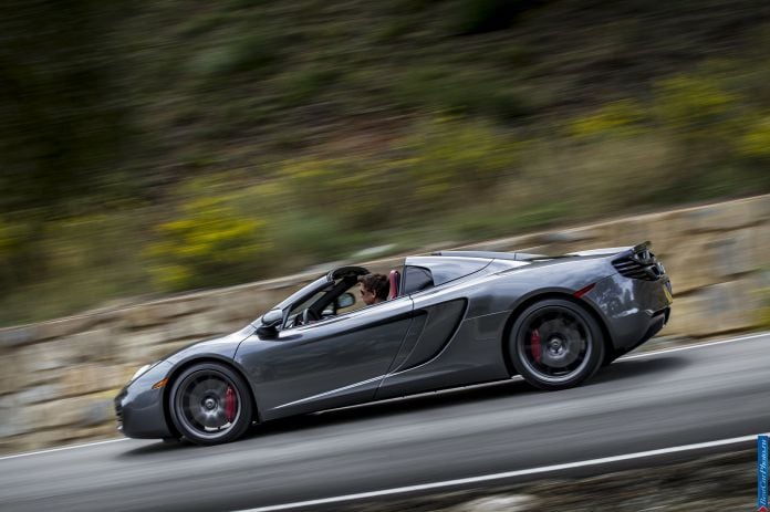 2012 McLaren MP4-12C Spyder - фотография 101 из 148 2012 McLaren MP4-12C Spyder - фотография 101 из 148